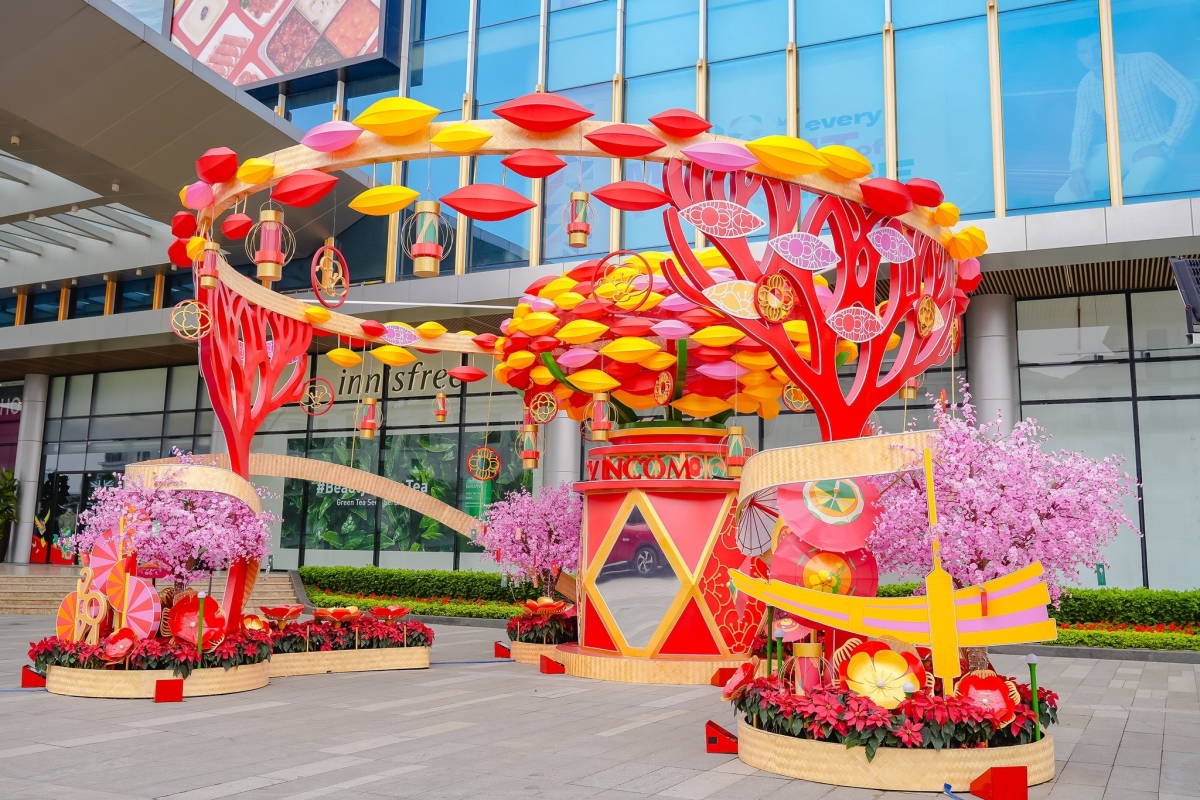 DECOR TẾT 2024 VINCOM OCEAN PARK