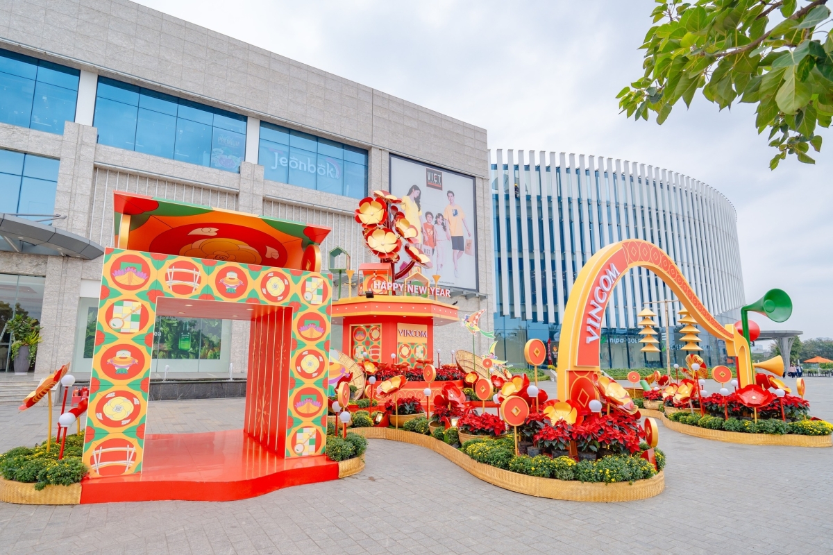 DECOR TẾT 2024 VINCOM SMART CITY