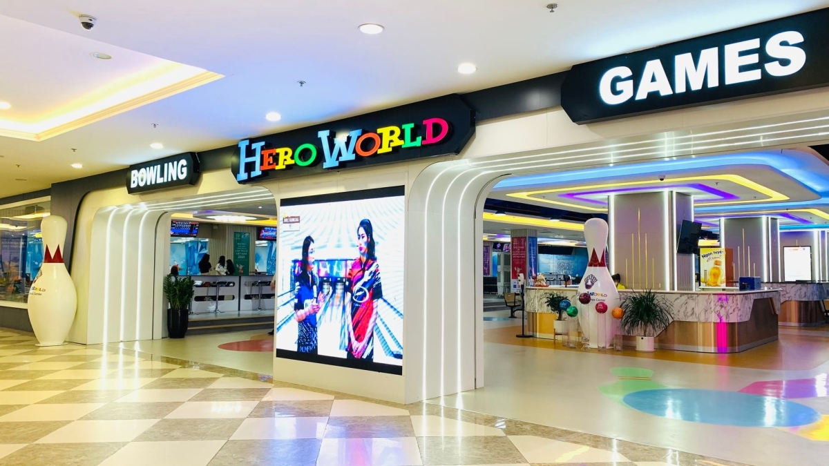 BOWLING CENTER - “DẢI NGÂN HÀ TRÊN MỖI ĐƯỜNG BÓNG LĂN”