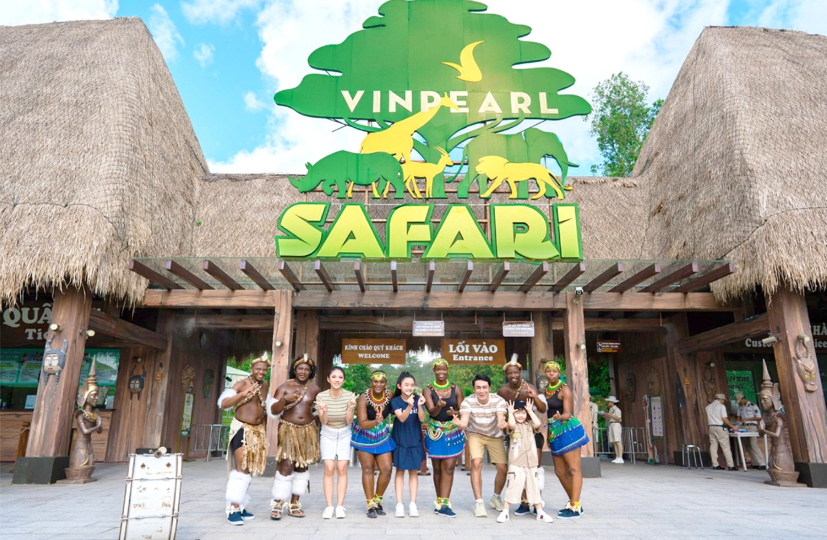 THIẾT KẾ BỘ NHẬN DIỆN THƯƠNG HIỆU VINPEARL SAFARI