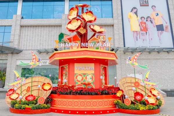 DECOR TẾT 2024 VINCOM SMART CITY