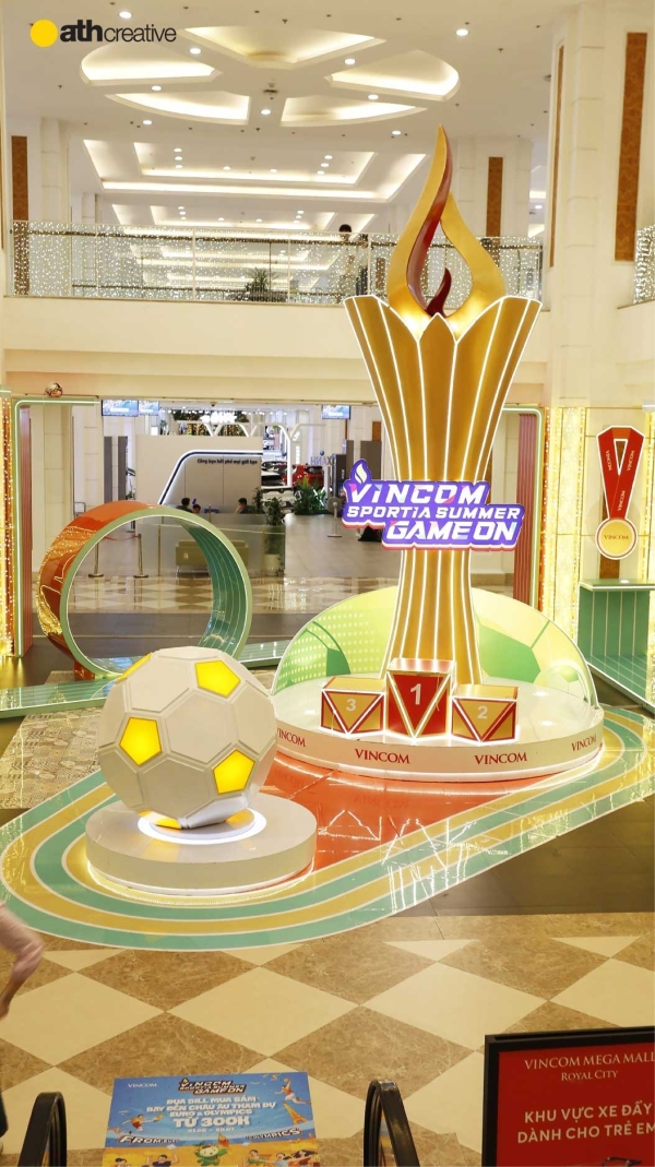 DECOR HÈ VINCOM ROYAL CITY 2024