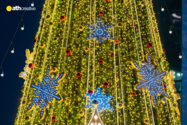 DECOR GIÁNG SINH 2023 VINCOM NGUYỄN CHÍ THANH