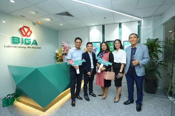 VĂN PHÒNG BIGA - ĐIỂM NHẤN TỪ NHỮNG KHỐI ĐÈN PANEL