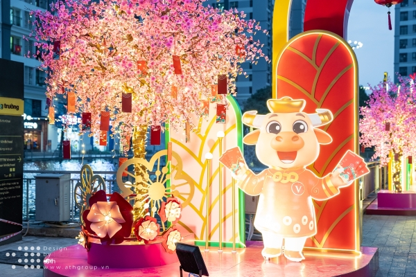 DECOR TẾT VINCOM 2021