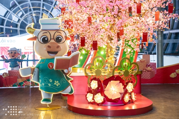 DECOR TẾT VINCOM 2021