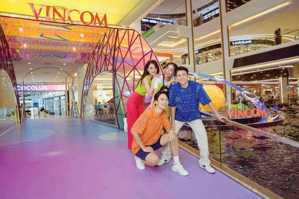 DECOR TRUNG THU VINCOM SMART CITY 2022