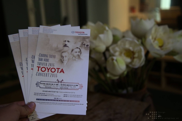 THIẾT KẾ ẤN PHẨM TRUYỀN THÔNG TOYOTA CONCERT 2016