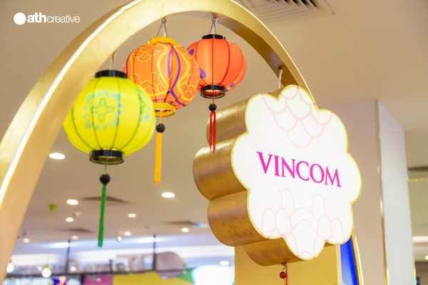 DECOR TRUNG THU 2023 VINCOM CENTER METROPOLIS