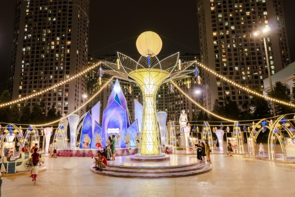 DECOR TRUNG THU 2020 TẠI VINCOM