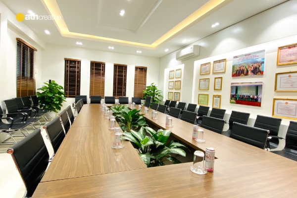 THIẾT KẾ VÀ THI CÔNG NỘI THẤT VĂN PHÒNG TOAN-VÂN