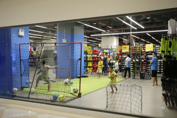 MỘT DECATHLON CHUẨN PHÁP TẠI VIỆT NAM