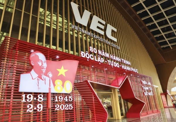 DECOR TRIỂN LÃM THÀNH TỰU ĐẤT NƯỚC