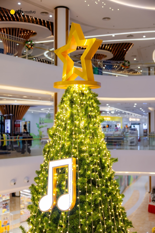 DECOR GIÁNG SINH 2025 VINCOM SMART CITY