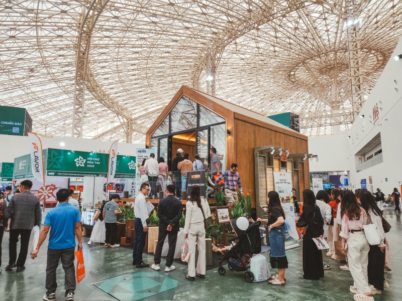 Hội chợ mùa thu: Khi thiết kế chạm vào cảm xúc thương hiệu