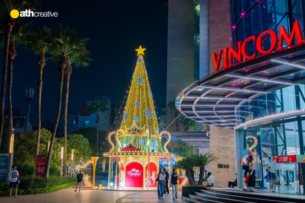 DECOR GIÁNG SINH 2023 VINCOM NGUYỄN CHÍ THANH