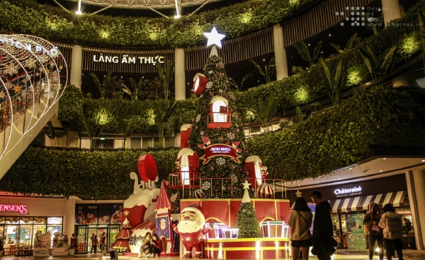 NGÔI LÀNG ÔNG GIÀ NOEL TẠI GIÁNG SINH AEON MALL LONG BIÊN 2019