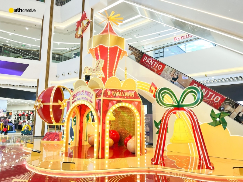 Không khí Giáng sinh tại các trung tâm thương mại: Ngập tràn sắc màu rực rỡ!