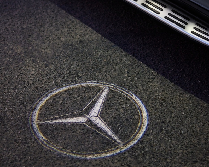 Sự phát triển và ý nghĩa của logo Mercedes-Benz